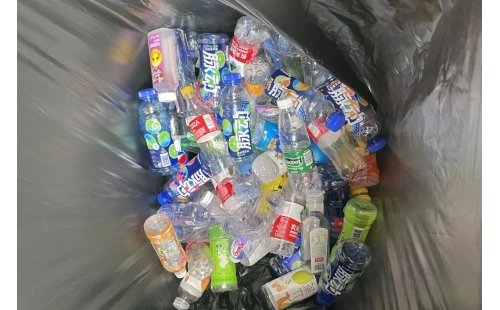 PET不同顏色瓶子回收分類有何用意？不同瓶磚價格怎么定的？